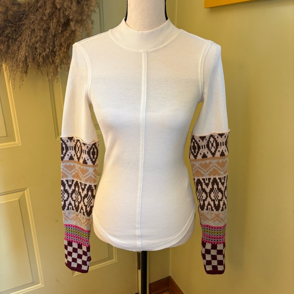 NWT FREE PEOPLE Gorgeous Cuff Mock-Neck size XS
